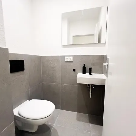 Vibehome - Little Tokyo Apartment